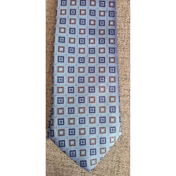 Canali 1934 Tie Blue Burgundy Square Pattern Light Blue Background 100% Silk - Picture 1 of 5